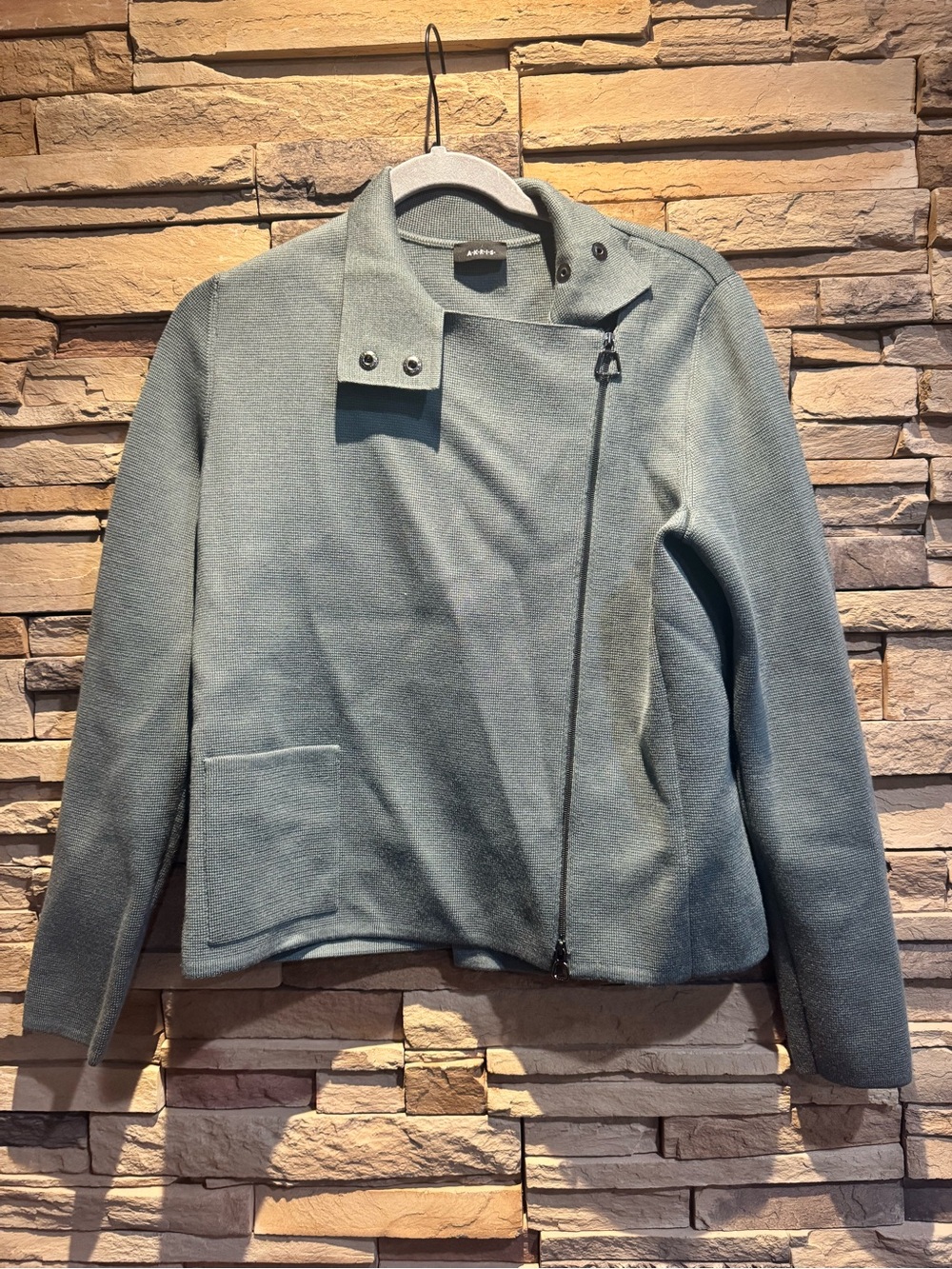 Akris Punto Women’s Asymmetrical Zip Jacket Size 8